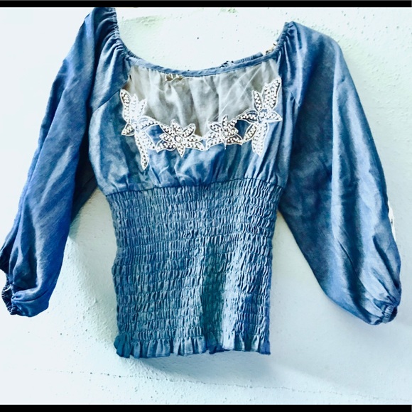 NWT Beautiful I TOO Denim Dressy blouse CA Base - Picture 2 of 7